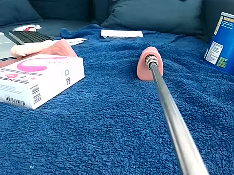 Snapshot of Simon-tem chatting on 01/03/25, 01:46 Simon-tem online show from 01/03/25, 01:46