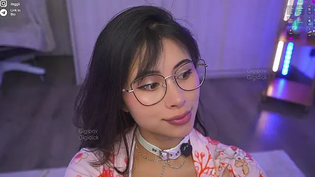 Gigi ohlala online show from 09/10/25, 01:43