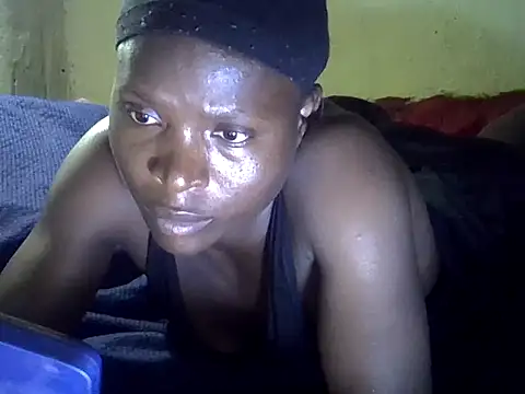 cute-shamza online show from 10/15/25, 04:26