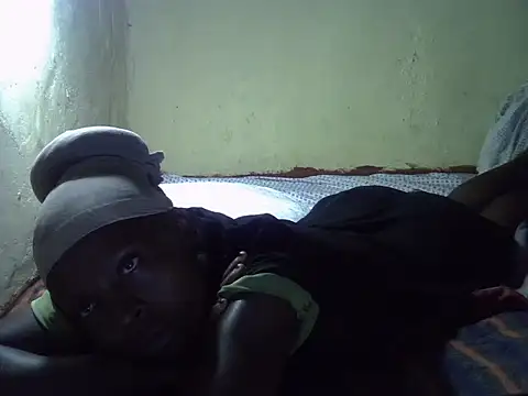 cute-shamza online show from 11/18/25, 05:33