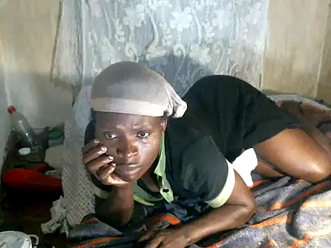 cute-shamza online show from 12/19/25, 05:54