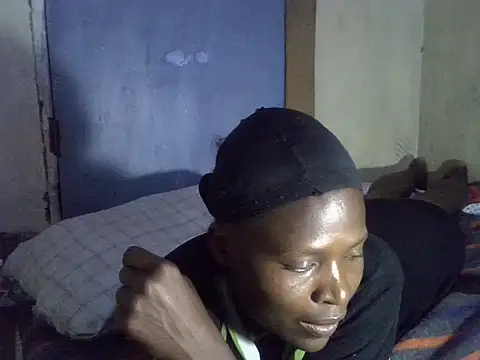 cute-shamza online show from 11/29/25, 04:23