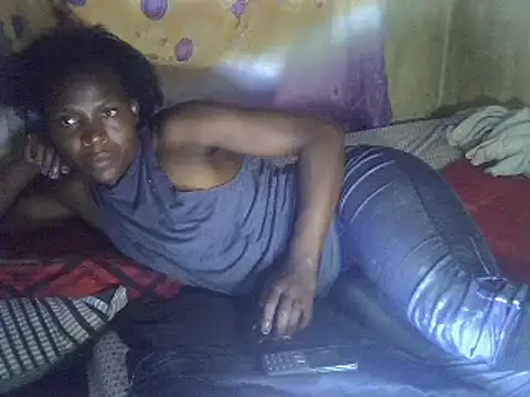 cute-shamza online show from 04/11/26, 04:31