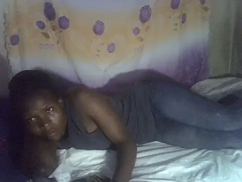 cute-shamza online show from 06/09/26, 03:02