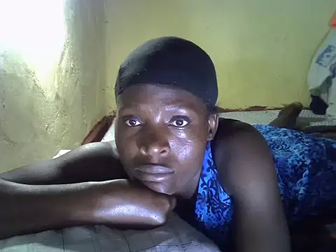 cute-shamza online show from 11/23/25, 05:23