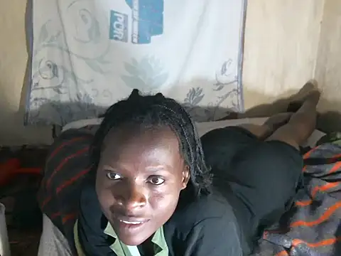 cute-shamza online show from 12/14/25, 01:56