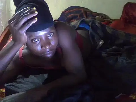 cute-shamza online show from 10/26/25, 05:13