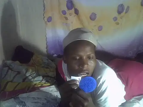 cute-shamza online show from 06/12/26, 06:27