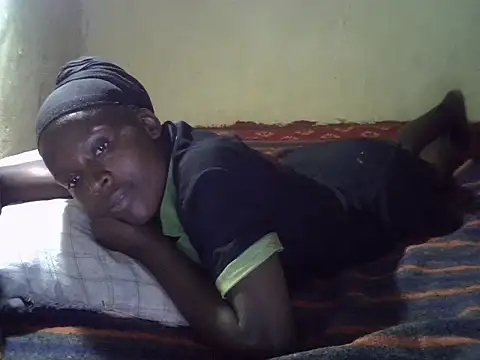 cute-shamza online show from 10/30/25, 04:37