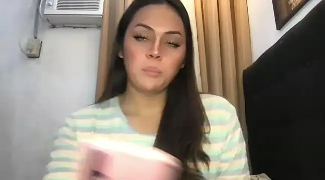 MissKhimberlyXxx  online show from 02/26/25, 06:04