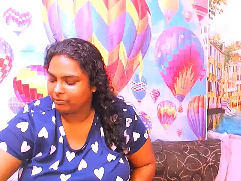 Snapshot of Indianfairy99 chatting on 12/19/24, 07:51 Indianfairy99 online show from 12/19/24, 07:51