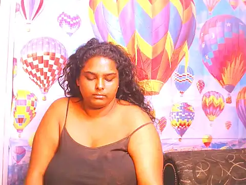 Snapshot of Indianfairy99 chatting on 02/04/25, 12:40 Indianfairy99 online show from 02/04/25, 12:40