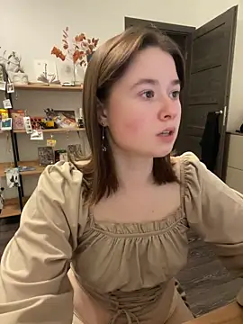 Snapshot of sweetest_pie chatting on 01/26/25, 03:25 sweetest pie online show from 01/26/25, 03:25
