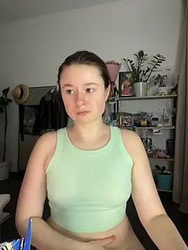 sweetest pie online show from 11/28/25, 09:59