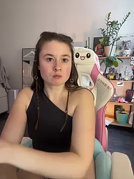 sweetest pie online show from 03/07/26, 01:49