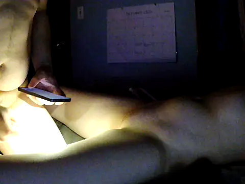 peaches playz online show from 10/29/25, 04:28