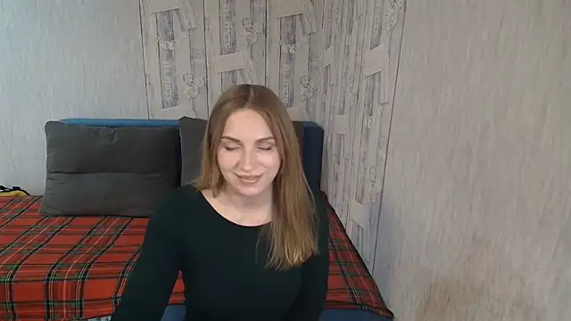 Pilly green  online show from 04/11/26, 06:32