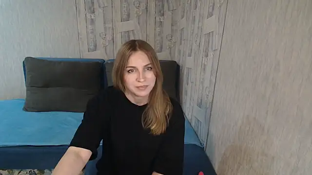 Pilly green  online show from 04/04/26, 07:15