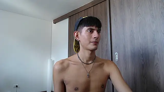 imdavo23 online show from 12/05/24, 07:11