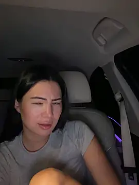 clairewntr online show from 11/27/25, 08:42