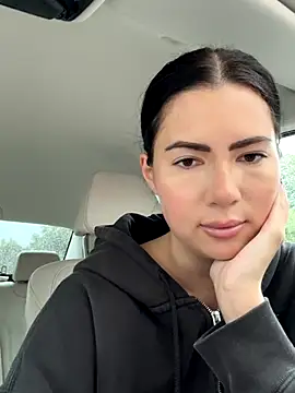 clairewntr online show from 10/05/25, 03:36