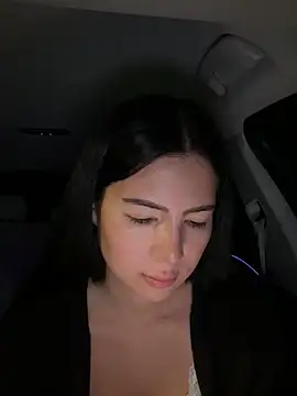 clairewntr online show from 11/29/25, 08:20