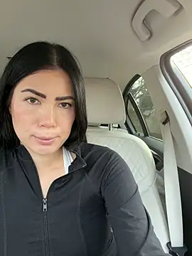 clairewntr online show from 12/21/25, 09:33