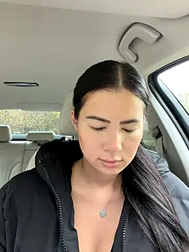 clairewntr online show from 11/01/25, 10:42