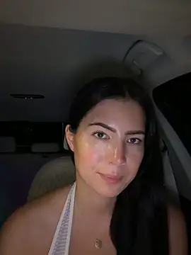 clairewntr online show from 11/04/25, 09:18