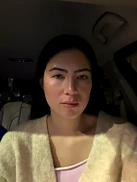 clairewntr online show from 12/01/25, 10:43