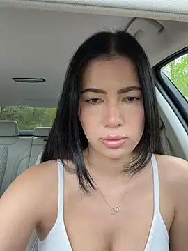 clairewntr online show from 04/19/26, 11:33