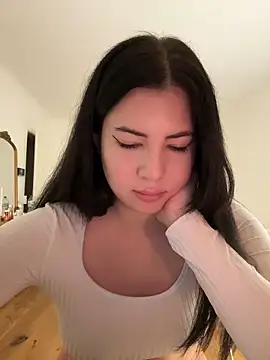 clairewntr online show from 01/15/25, 08:05