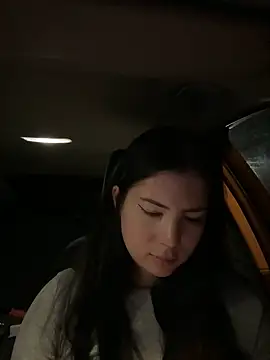 clairewntr online show from 01/26/25, 10:13