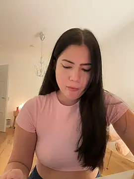 clairewntr online show from 01/26/25, 06:37