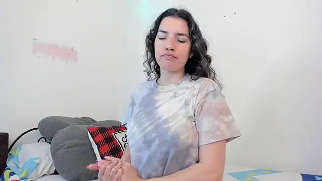 Snapshot of carmesix chatting on 12/03/24, 08:44 carmesix online show from 12/03/24, 08:44