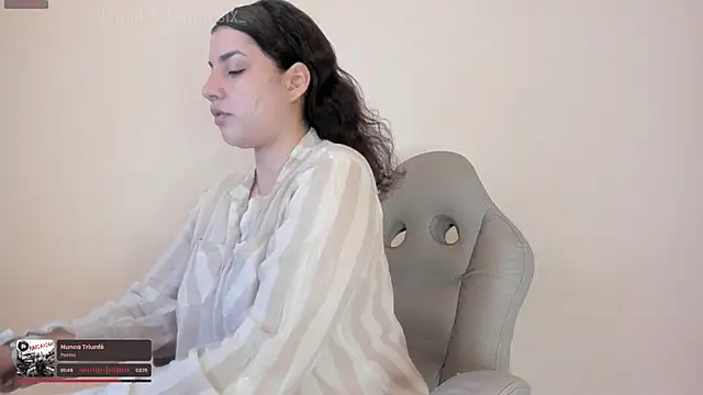 carmesix online show from 12/15/25, 07:09