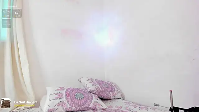 Snapshot of carmesix chatting on 10/08/25, 01:23 carmesix online show from 10/08/25, 01:23