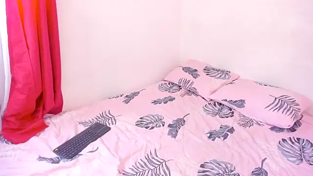 carmesix online show from 02/09/26, 03:21