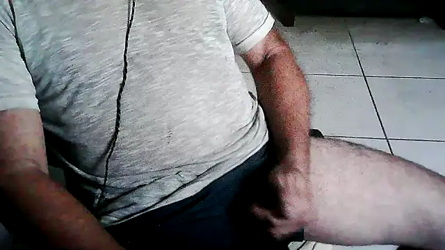 eduar570 online show from 04/02/26, 09:38