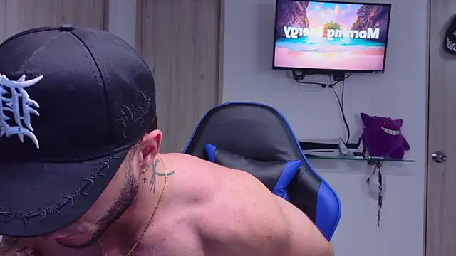 Snapshot of Latino_stud4u chatting on 07/08/26, 12:17 Latino stud4u online show from 07/08/26, 12:17
