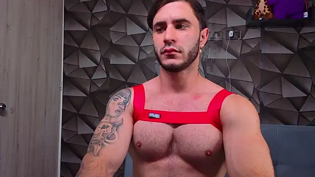 Latino stud4u online show from 03/27/26, 02:09