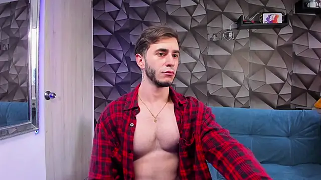 Latino stud4u online show from 11/26/25, 09:59