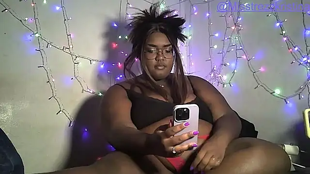 Snapshot of princess_peach_18 chatting on 03/07/25, 09:17 princess peach 18 online show from 03/07/25, 09:17