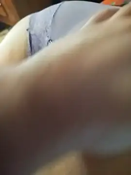 LovlyAnnie online show from 02/08/26, 07:17