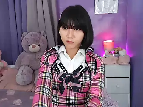 urlovelyfreya online show from 11/01/25, 06:24