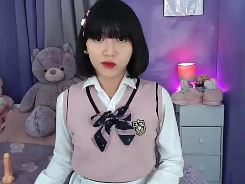 urlovelyfreya online show from 10/31/25, 05:20