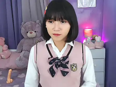 urlovelyfreya online show from 11/14/25, 06:33