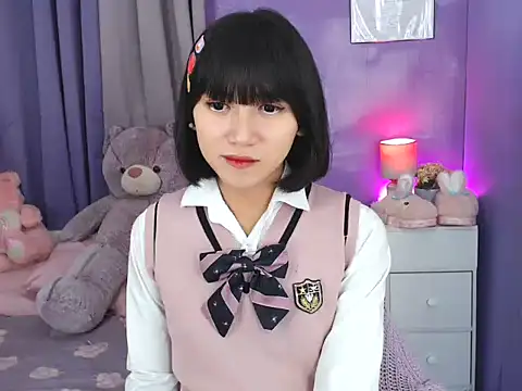 urlovelyfreya online show from 11/11/25, 05:19