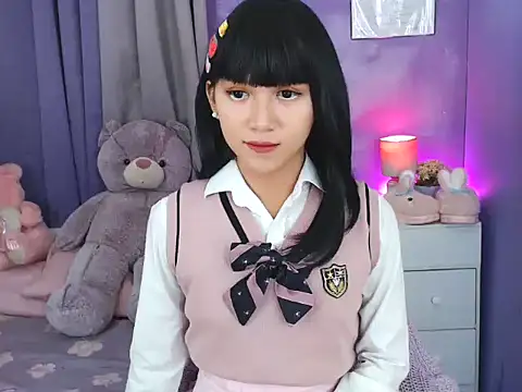 urlovelyfreya online show from 11/10/25, 05:18