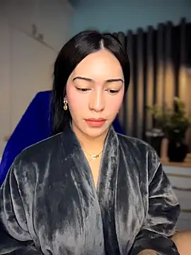 Jasmine Elcock online show from 04/22/26, 02:02